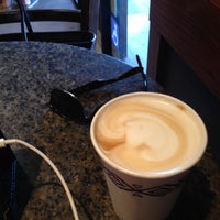 10/9/2014 tarihinde MediaSageJenziyaretçi tarafından Peets Coffee &amp;amp; Tea'de çekilen fotoğraf