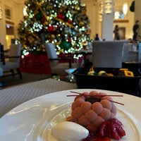Photo taken at The Lobby at The Peninsula by Karen V. on 12/11/2023