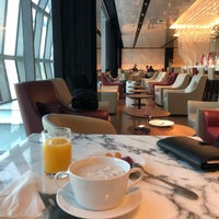 Photo taken at The Wisdom Lounge by YoO on 11/5/2019