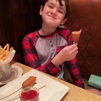 Photo taken at The Cheesecake Factory by Susan V. on 12/10/2021