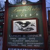 Foto tirada no(a) Long Ridge Tavern por Jason K. em 1/29/2017