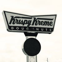7/24/2013にDoug C.がKrispy Kreme Doughnutsで撮った写真