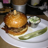 8/2/2013 tarihinde Dmitry K.ziyaretçi tarafından BLT Burger'de çekilen fotoğraf