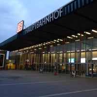Photo taken at Braunschweig Hauptbahnhof by Heab K. on 4/17/2013
