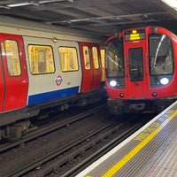 Photo taken at Monument London Underground Station by Ded Ž. on 8/28/2022