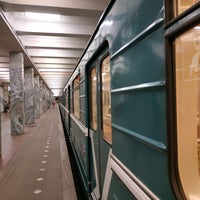 Photo taken at metro Kashirskaya by after on 6/18/2019