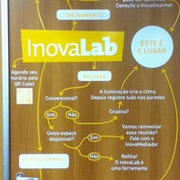 รูปภาพถ่ายที่ InovaLab โดย Thamiris F. เมื่อ 10/4/2012