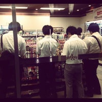 Photo taken at サンクス 渋谷マークシティ店 by KEnji O. on 9/27/2012