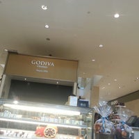 Review Godiva Chocolatier