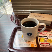 Photo taken at EXCELSIOR CAFFÉ by Masakazu U. on 7/11/2021