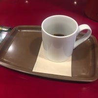 Photo taken at Caffè Veloce by Masakazu U. on 10/14/2019