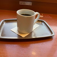 Photo taken at Caffè Veloce by Masakazu U. on 11/19/2022