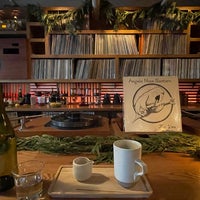 Photo taken at Esp Hifi - Cafe &amp;amp; Bar by Yui on 12/16/2022