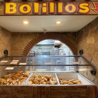 Foto tirada no(a) El Bolillo Bakery por Yui em 4/12/2024