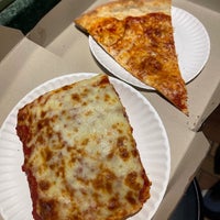 Photo taken at Joe&#39;s Pizza by Yui on 3/19/2024