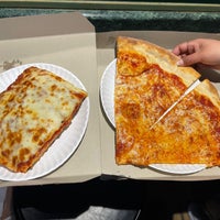 Das Foto wurde bei Joe&amp;#39;s Pizza von Yui am 3/19/2024 aufgenommen