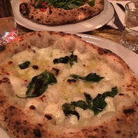 Photo taken at Una Pizza Napoletana by Yui on 11/9/2017