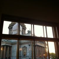 Foto tomada en Angleterre Cinema Lounge  por Maxim Z. el 5/16/2013