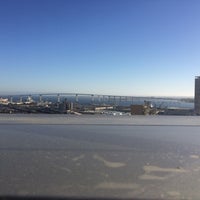 2/11/2015에 Sergey N.님이 Ultimate Skybox at Diamond View Tower에서 찍은 사진