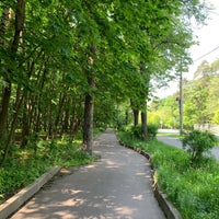 Photo taken at Парк «Покровское-Стрешнево» by Татьяна Х. on 6/10/2020