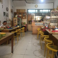 Review Warung Kopi Dunia II