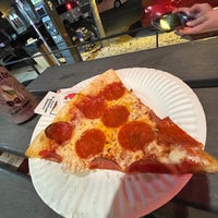 3/16/2022 tarihinde Casey L.ziyaretçi tarafından Spartan Pizza'de çekilen fotoğraf