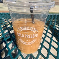 Photo taken at Town Center Cold Pressed by Bushbaby on 2/19/2022