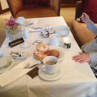 Photo taken at Corinthia Hotel Business Lounge by Ли S. on 1/3/2013