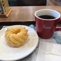 Photo taken at Mister Donut by wrng on 6/3/2018