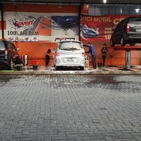 Photo taken at Seven Carwash by Doddy S. on 3/13/2015