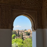 Photo taken at La Alhambra y el Generalife by Hope ✨. on 4/22/2024