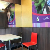 Photo taken at McDonald&amp;#39;s by Yym on 7/24/2019