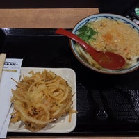 Photo taken at 丸亀製麺 テラッセ納屋橋店 by ふく on 10/30/2019