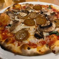 2/28/2022 tarihinde Nancy F.ziyaretçi tarafından Proto&amp;#39;s Pizza-Broomfield'de çekilen fotoğraf