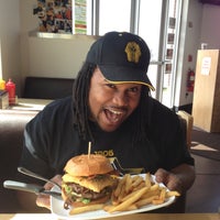 Photo taken at Crave Real Burgers by Edward M. on 5/18/2013