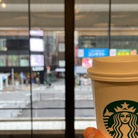 Photo taken at Starbucks by Naoyeah on 1/15/2023