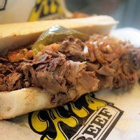 Photo taken at Al&amp;#39;s Italian Beef by Redeye Chicago on 8/3/2014
