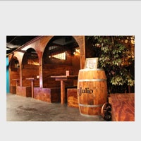 รูปภาพถ่ายที่ Villa Tequila Bar + Cocina โดย John F. เมื่อ 7/26/2013