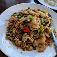Photo taken at Henry&amp;#39;s Hunan North by Monica on 11/4/2018