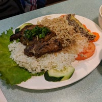 Photo taken at Pho Nam by Monica on 1/7/2019