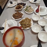 Photo taken at Taiwan Porridge Kingdom by Monica on 12/24/2023
