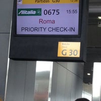 Photo taken at Check-in Alitalia by Stella, Nadia Regina P. on 3/15/2015