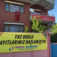 Foto tomada en Minik Adımlar Kreş &amp; Anaokulu  por Veli VURAL el 4/27/2016