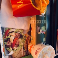 Photo taken at McDonald&amp;#39;s by Arnis O. on 8/16/2020