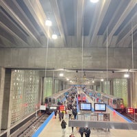 Photo taken at CTA - O&amp;#39;Hare by SAuuuD on 11/15/2022
