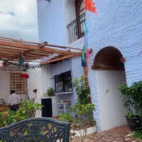 Foto diambil di La Catrina Hostel &amp;amp; Breakfast / San Miguel de Allende oleh Luis N. pada 9/4/2021