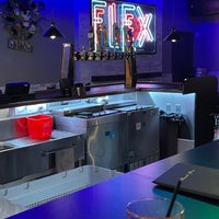 Foto tirada no(a) Flex Cocktail Lounge por OYAM em 12/4/2023
