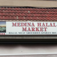 Photo taken at Medina Halal Market by Adhnan &amp;#39;AK&amp;#39; K. on 2/2/2013