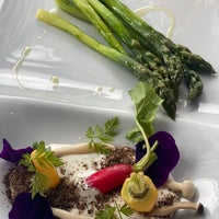 รูปภาพถ่ายที่ Oxo Tower Restaurant โดย فــ هــ ـــدة เมื่อ 5/2/2022