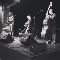 Foto scattata a McDavid Studio da Bass Performance Hall il 9/12/2013